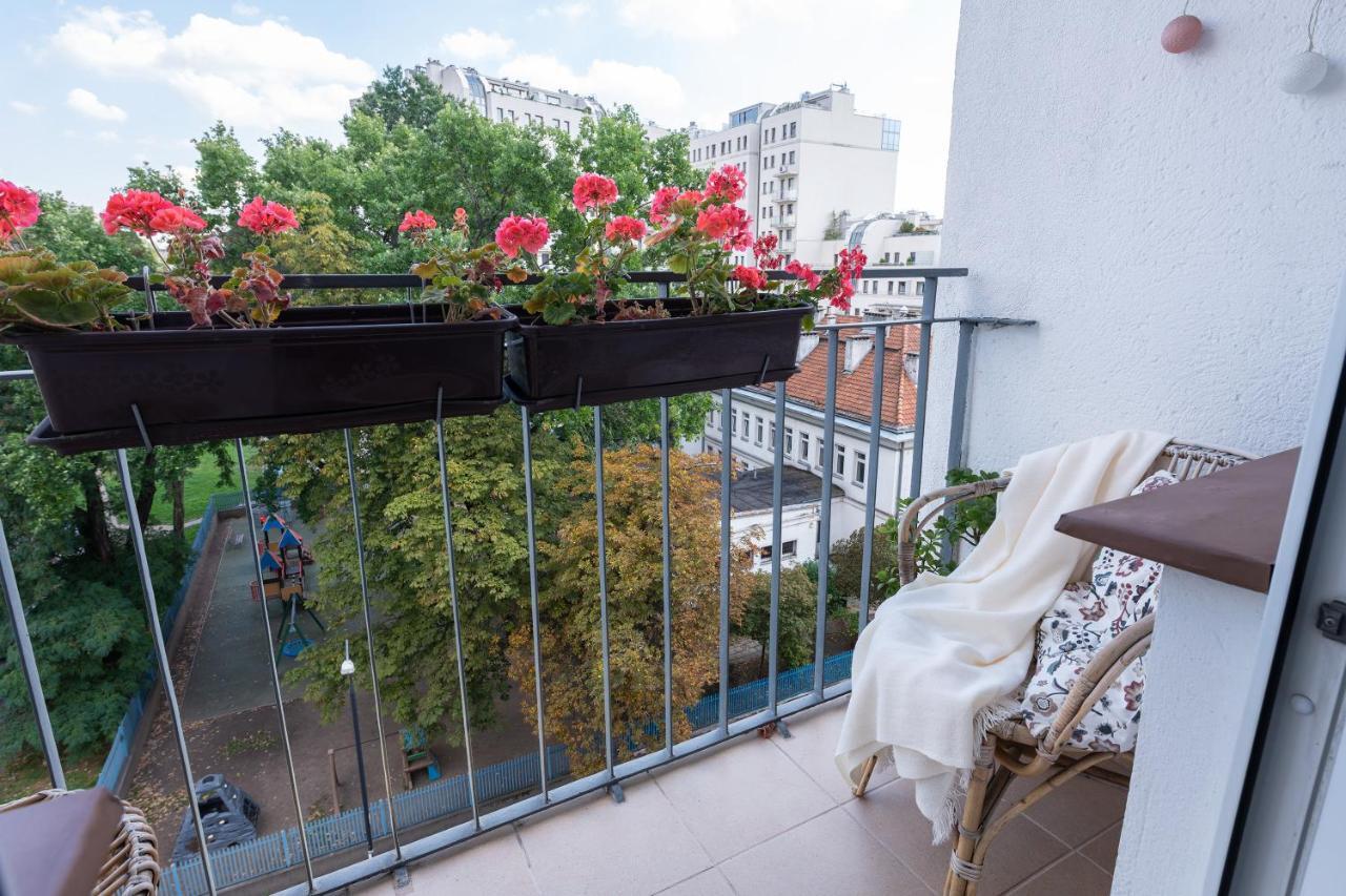 P&o Service Belwederska Apartament